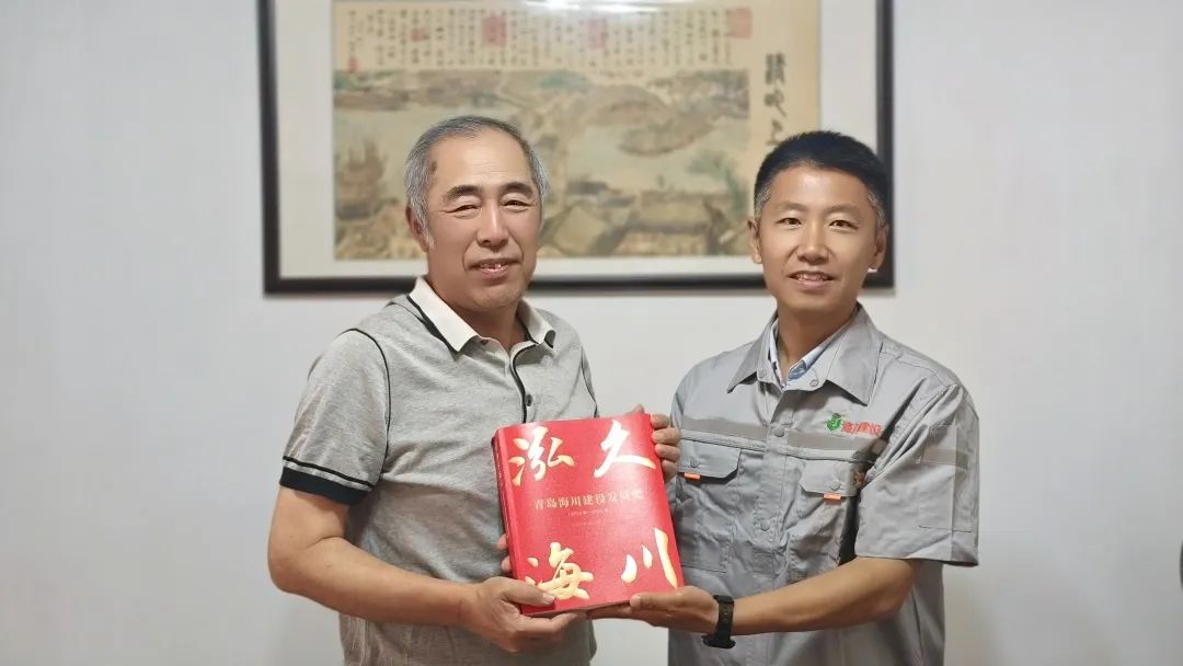 1688968910407424B2F8.jpg 1.jpg